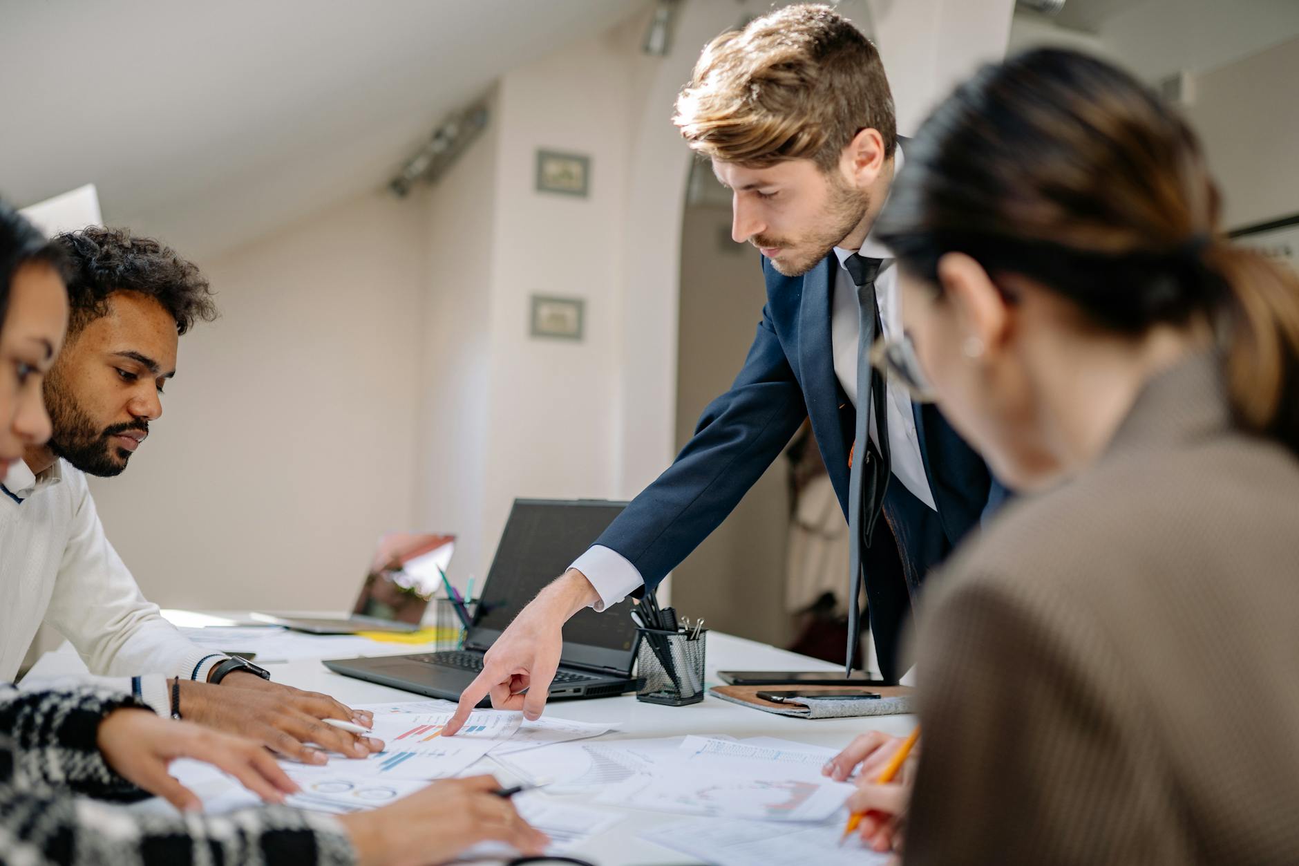 スケルトンリノベーション マンション 費用 工期 業者選び