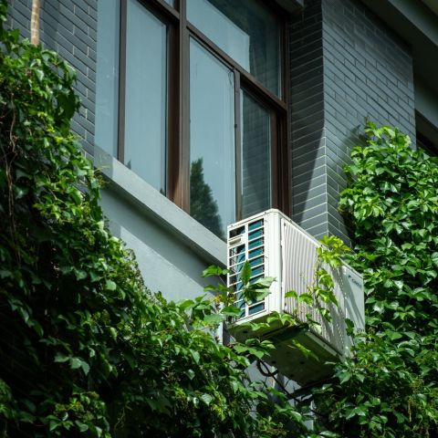 戸建て断熱リノベで光熱費を半減する方法【2026年版】 アイキャッチ画像